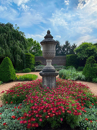 Chicago Botanic Garden English Garden Urn I