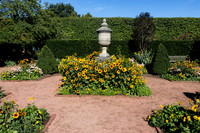 English Garden Urn with Sunflowers